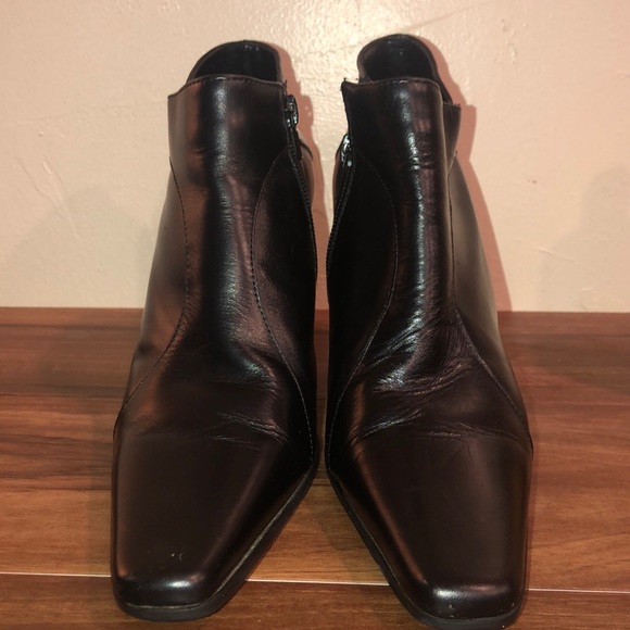 Henry Ferrera long square toe leather ankle boots. Size 8M - Picture 2 of 9